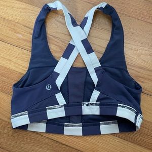 Women’s Lululemon Cross-back Sports Bra, size 4